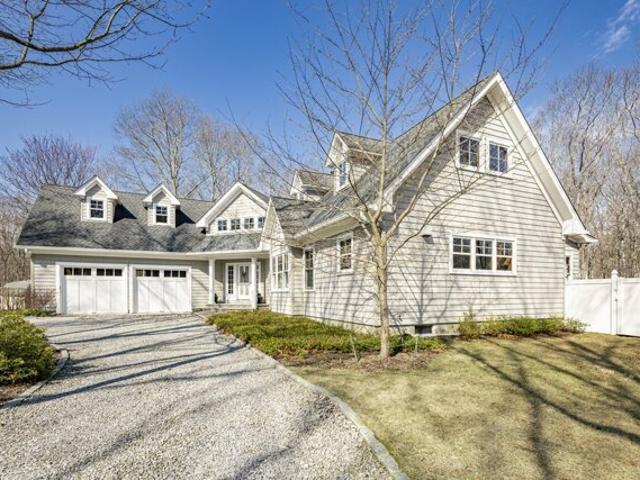 House for sale in Shelter Island