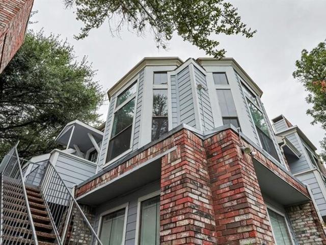 Condo for sale in Irving, Texas