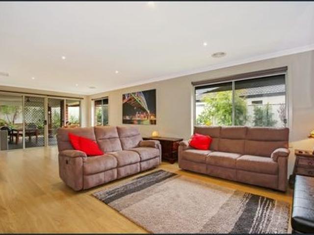 House for rent in West Wodonga, Victoria