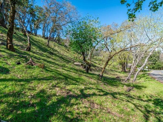 Land for sale in Napa, California
