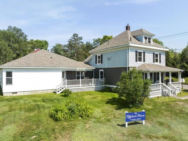 House for sale in Boothbay, Lincoln County