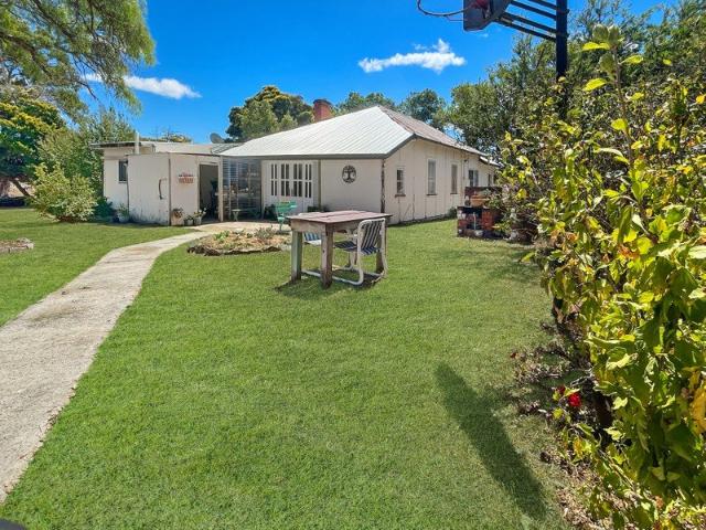 Cottage for sale in Bolivia, New South Wales