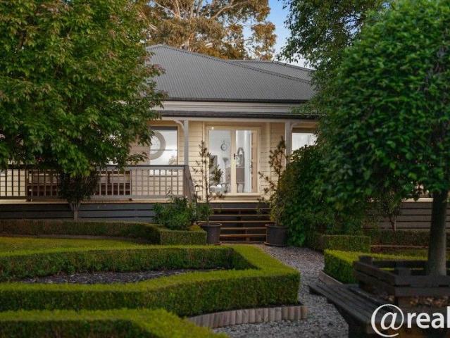 House for sale in Drouin, Victoria