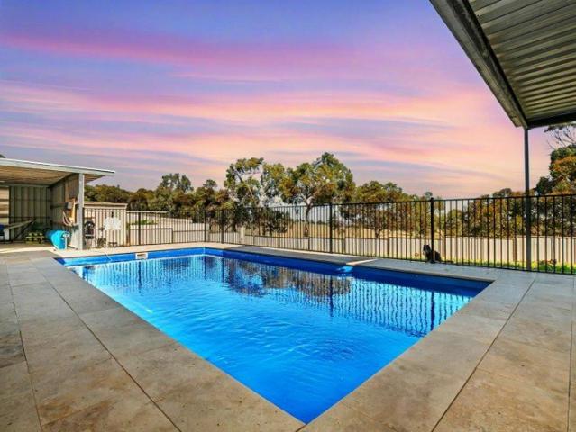 Cottage for rent in Red Creek, South Australia