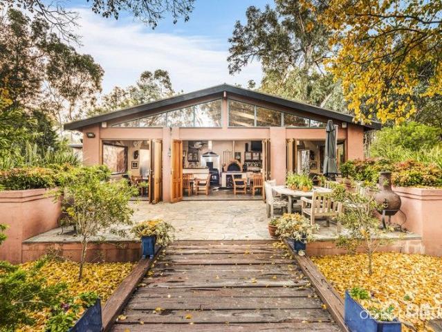 Cottage for sale in Heathcote, Victoria