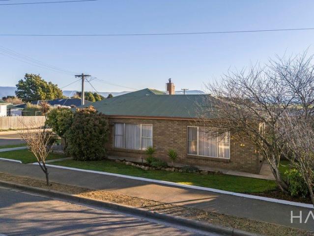 House for sale in Cressy, Tasmania