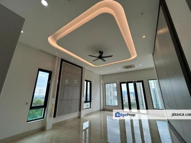 House for sale in Country Heights Damansara, Kuala Lumpur