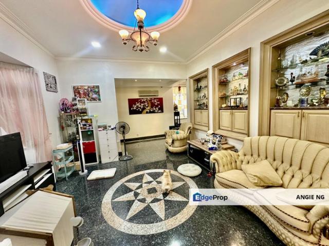House for sale in Kajang, Langat