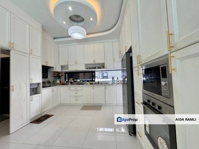 House for sale in Country Heights, Majlis Perbandaran Kajang