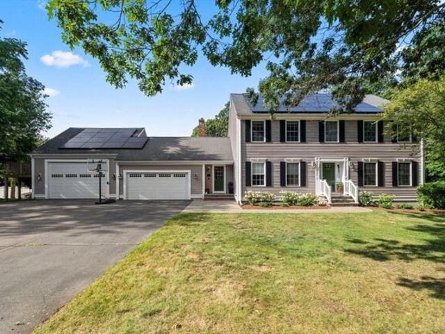 House for sale in Dighton