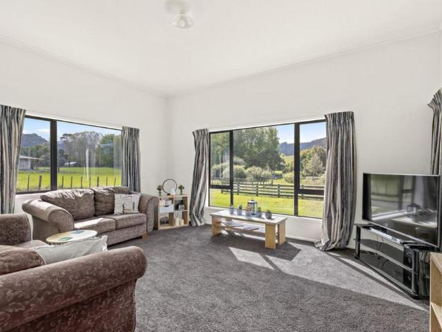 House for rent in Matakana, Auckland