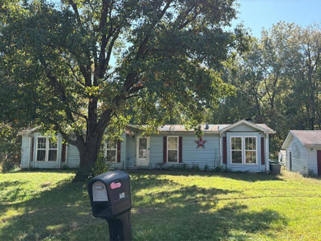 House for sale in Parkers Settlement, Evansville