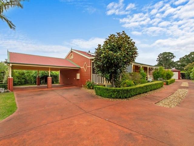 House for sale in Swan Reach, Victoria