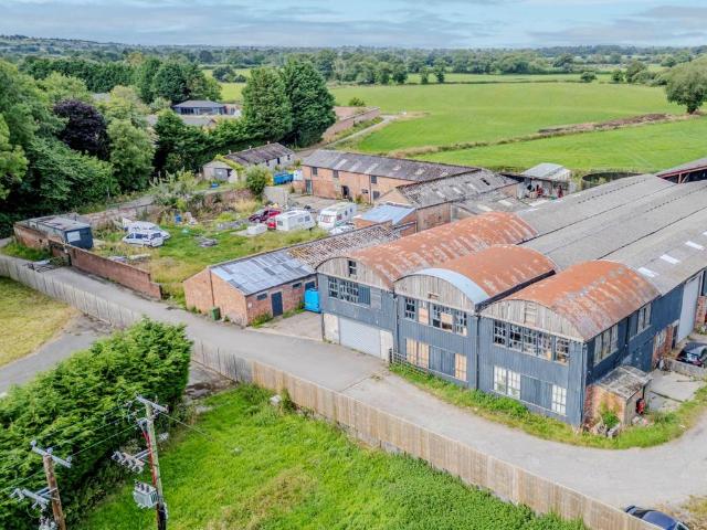 House for sale in Wrenbury cum Frith