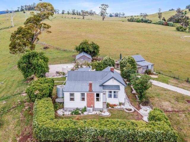 House for rent in Moltema, Tasmania