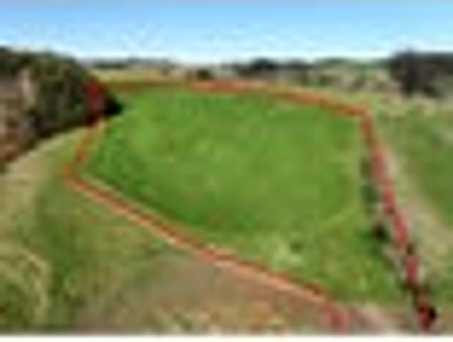 Land for sale in Awhitu, Oroua County
