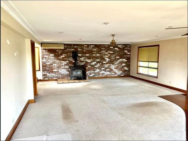 House for rent in Menangle Park, Sydney
