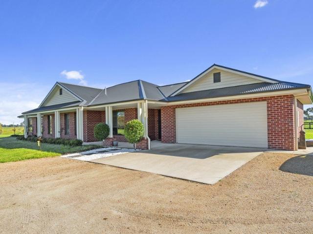 Cottage for sale in Mulwala, New South Wales