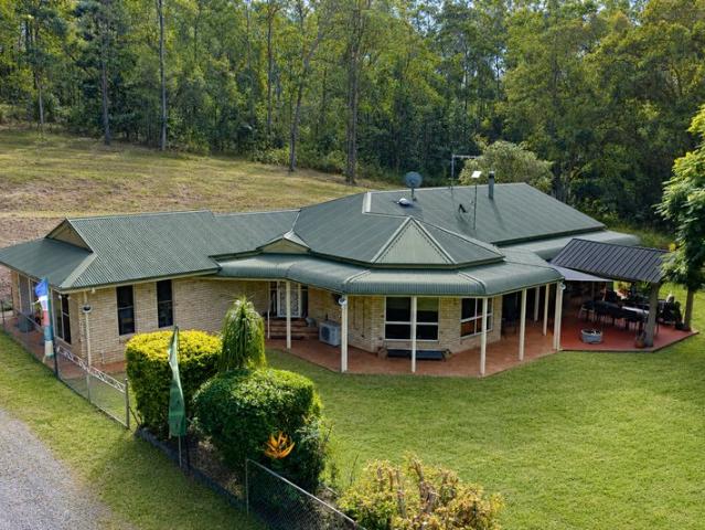Cottage for sale in North Deep Creek, Queensland