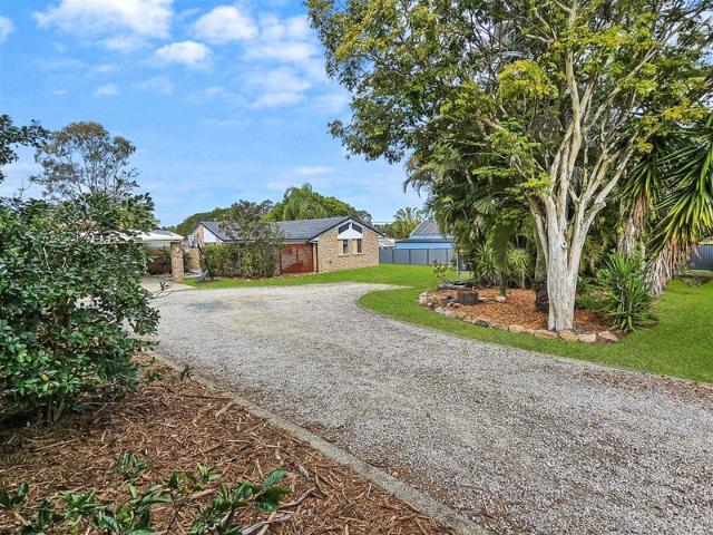 Cottage for sale in Toombul, Queensland