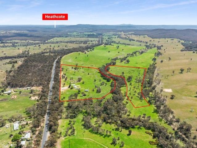 Cottage for sale in Tooborac, Victoria