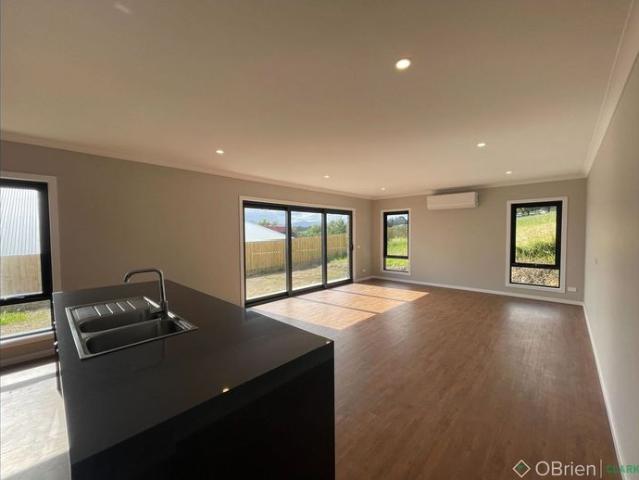 House for rent in Labertouche, Victoria