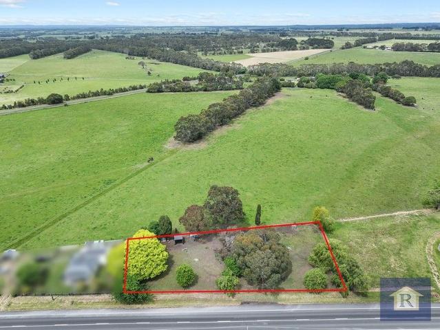 Land for sale in Pirron Yallock, Victoria