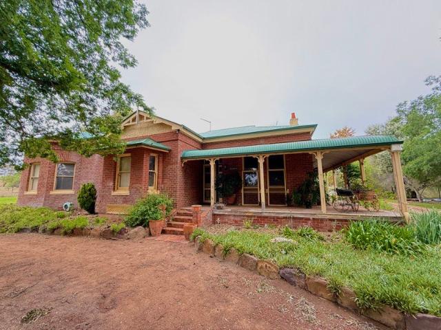 House for rent in Comobella, Geurie