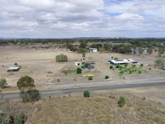 Cottage for sale in Callide, Banana Shire