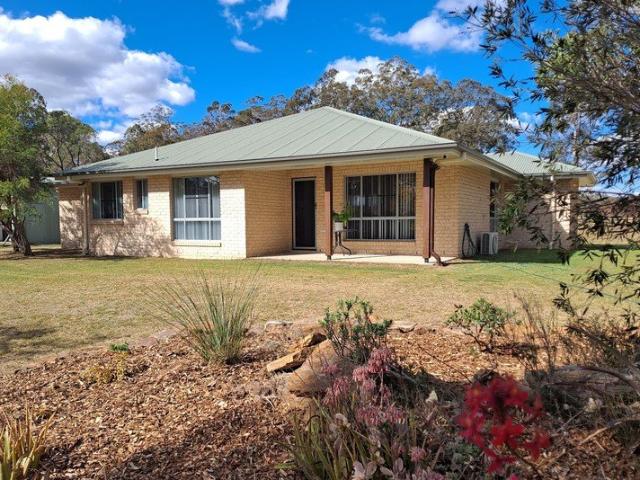 House for sale in Crows Nest, Queensland
