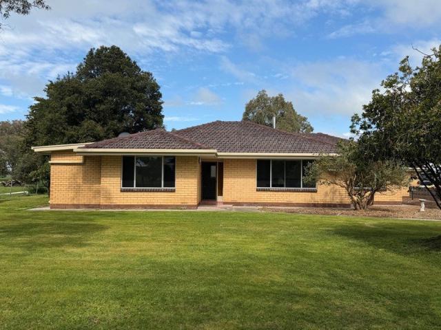 House for rent in Mingbool, The District Council of Grant