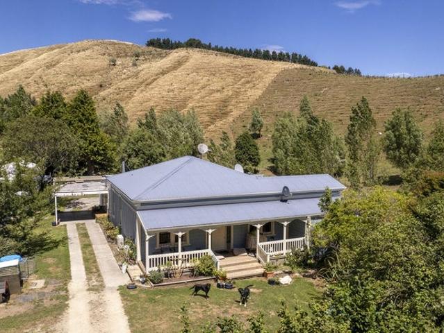 House for sale in Opaki, Wellington