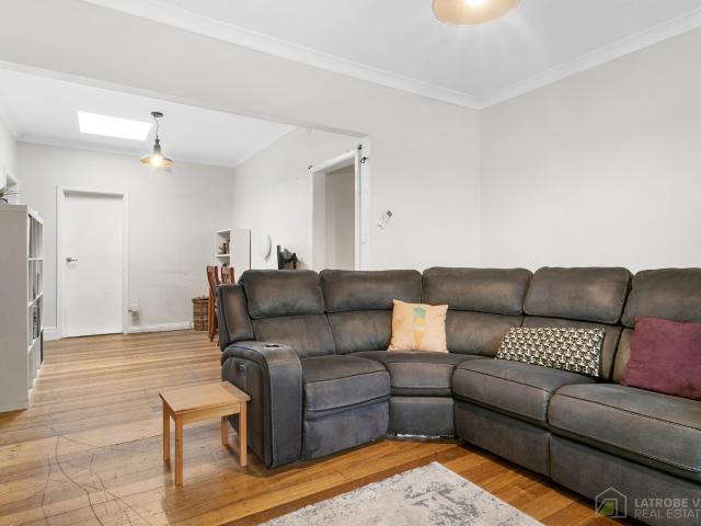 House for sale in Rosedale, Victoria
