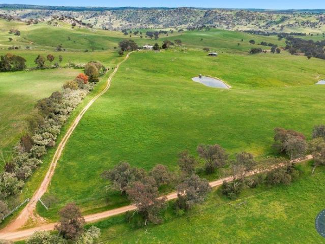 Cottage for sale in Frogmore, New South Wales