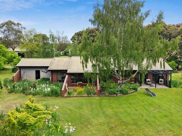 House for sale in Pipers Creek, Victoria