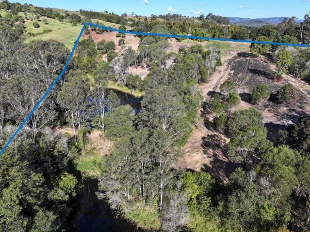 Cottage for sale in Carters Ridge, Queensland