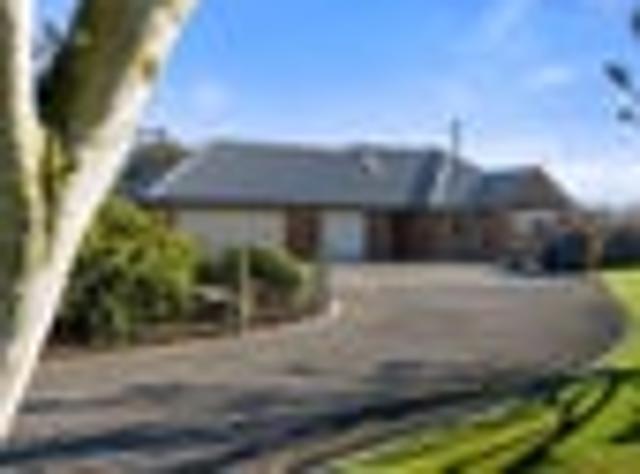 House for sale in Canterbury