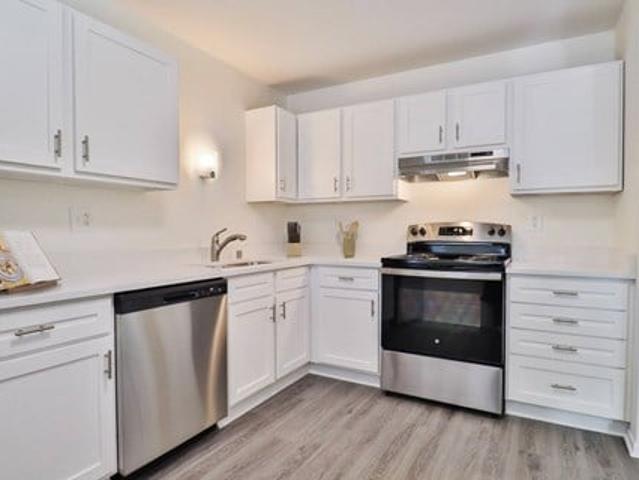 Apartment for rent in Oak Creek