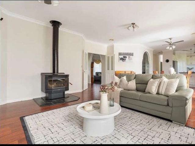 House for rent in Camerons Creek, Victoria