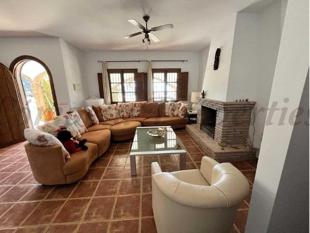 Casa en alquiler en La Axarquía, Andalucía