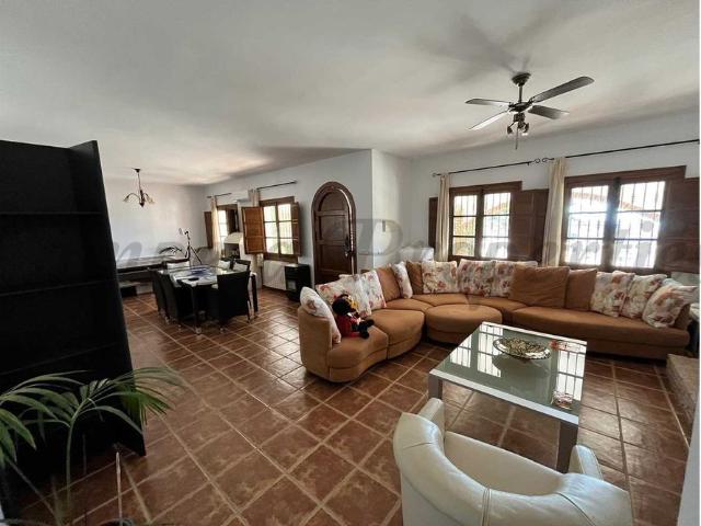 Casa en alquiler en La Axarquía, Andalucía