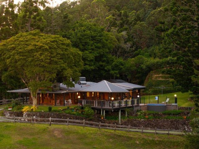 Cottage for sale in Kings Creek, Queensland