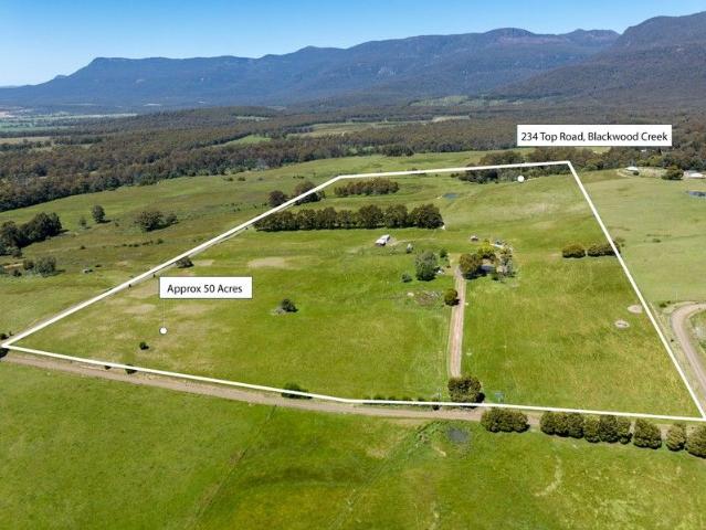 Cottage for sale in Blackwood Creek, Tasmania