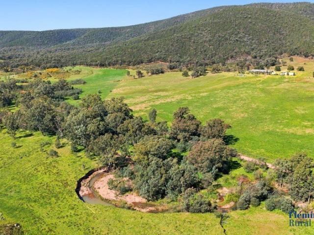 Cottage for sale in Gooloogong, New South Wales