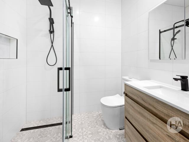 Cottage for sale in Camerons Creek, Victoria