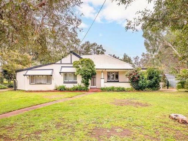 House for rent in Cockburn, Western Australia