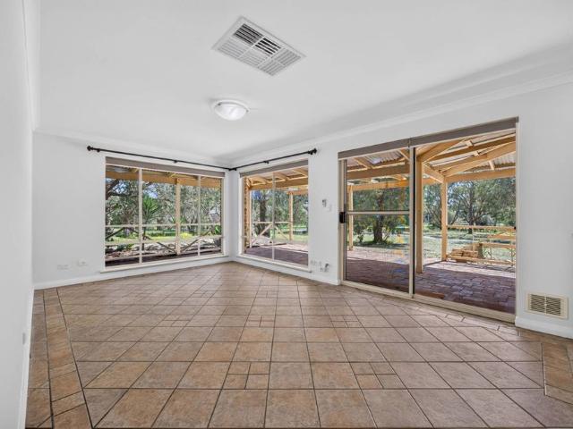 House for rent in Beckenham, Western Australia