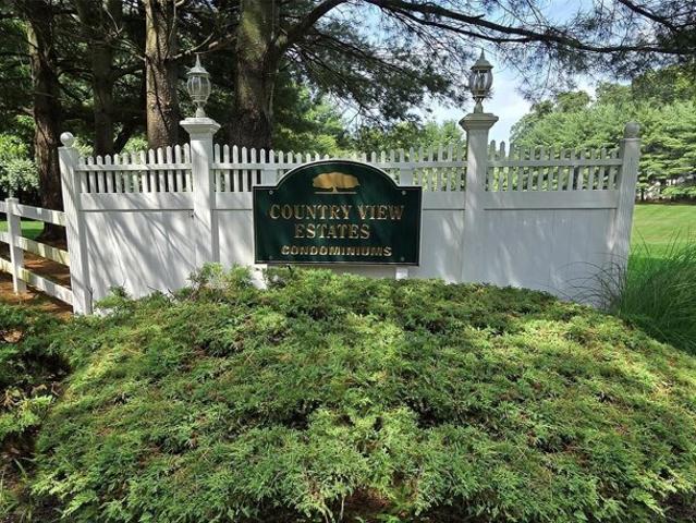 Condo for sale in Middle Island Condo for sale in Middle Island