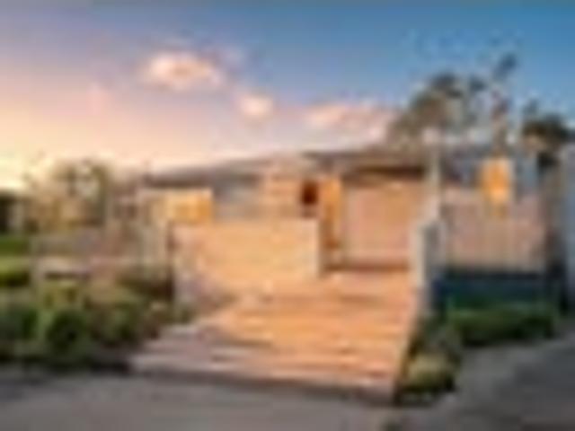 House for sale in Riverhead, Rodney