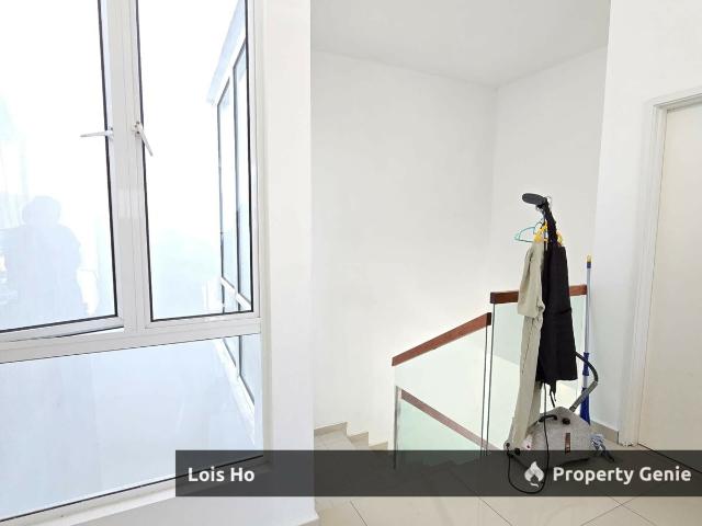 Terraced House for sale in Malaka